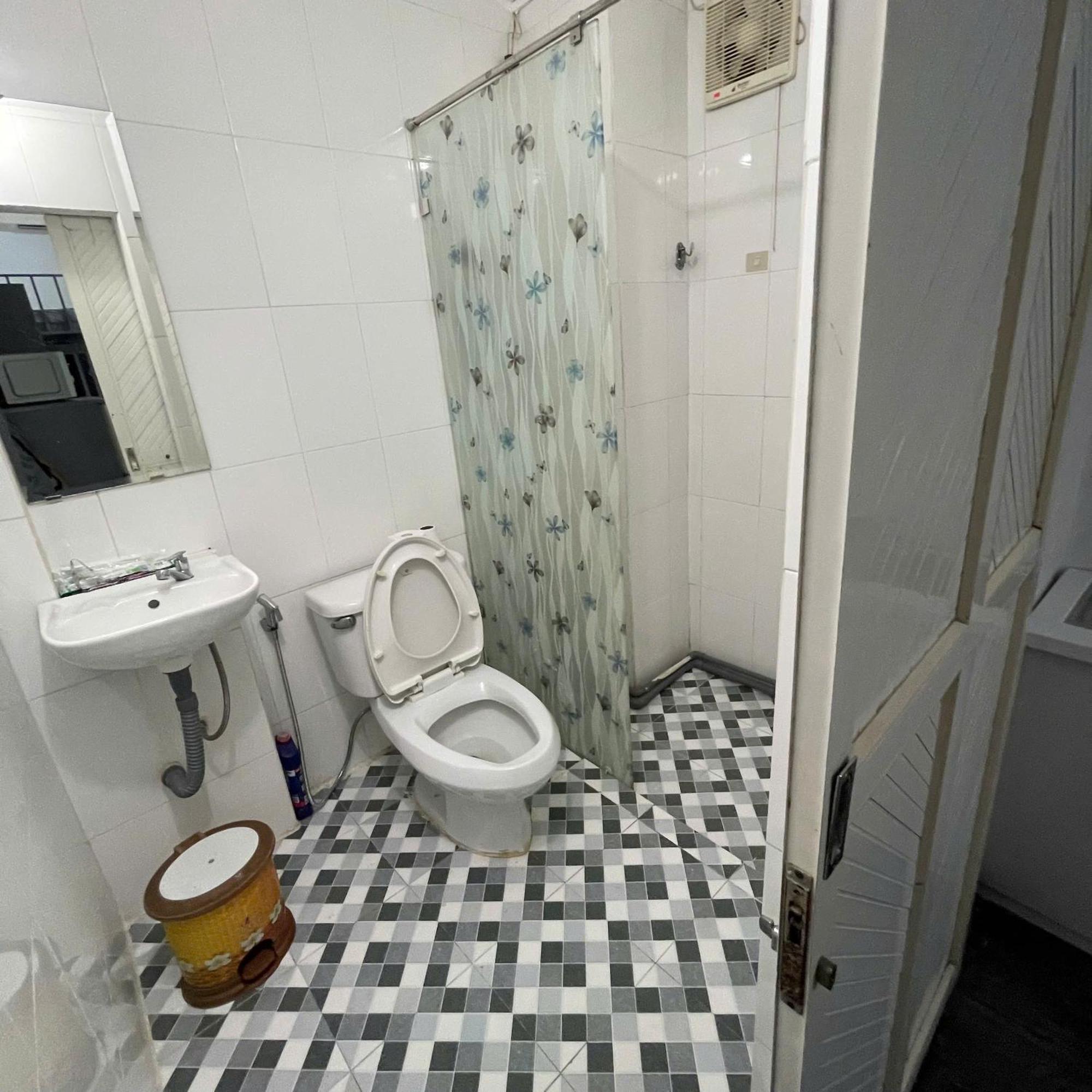 Sky House Aparthotel Ho Chi Minh City Exterior photo